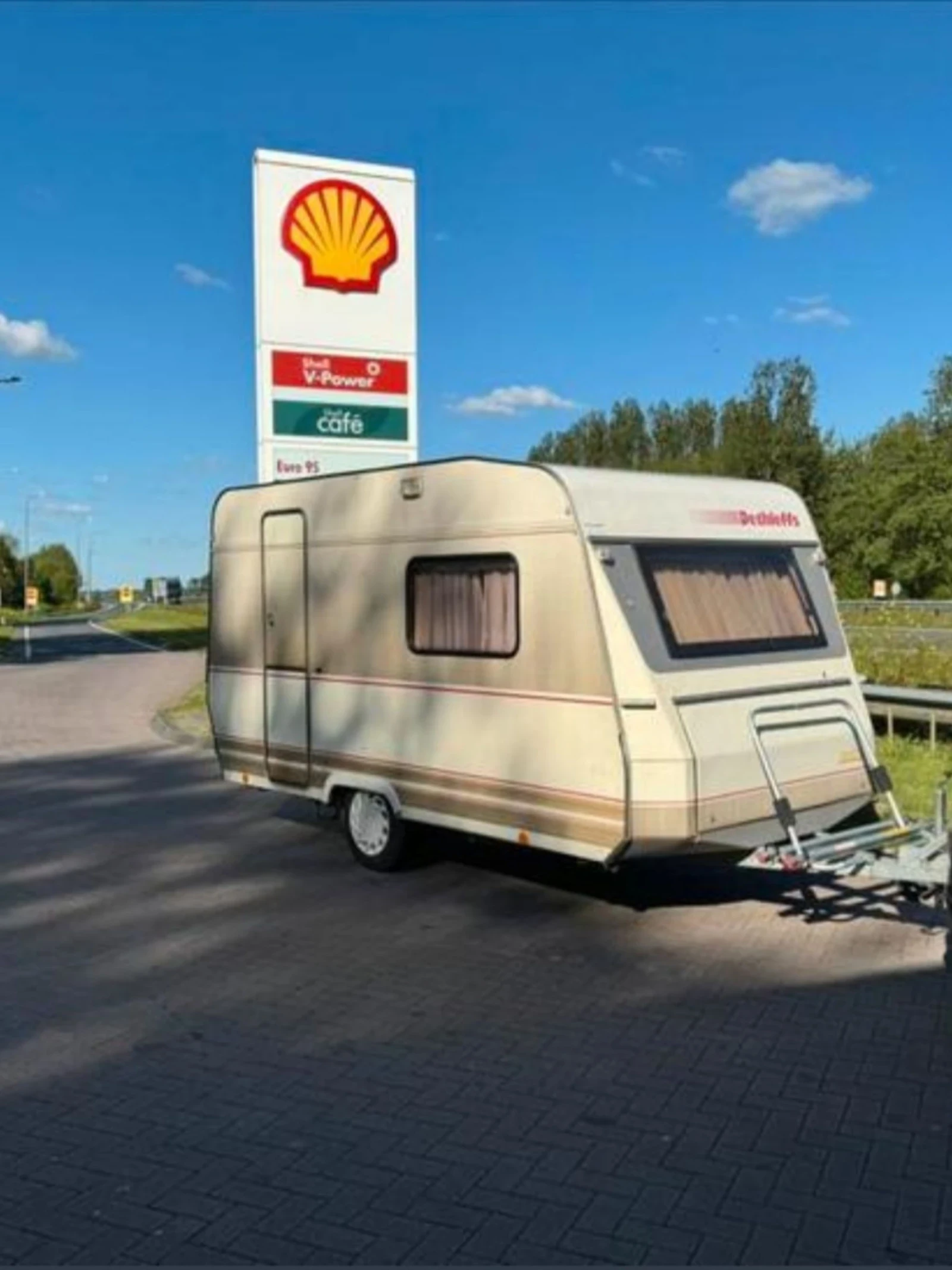 Каравана Dethleffs New Line 395 RT 2 A, снимка 1