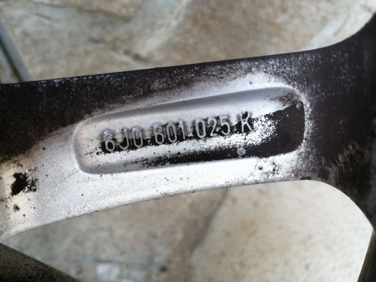 Гуми с джанти Bridgestone 180/60R15, снимка 5 - Гуми и джанти - 53599540