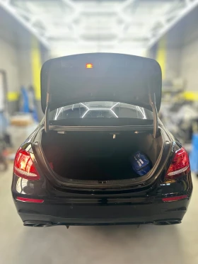 Mercedes-Benz E 220 E43 AMG , 4matic, Sport+ , РЕАЛНИ КМ!!!, снимка 8