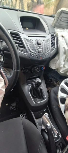 Ford Fiesta 1.2 102000km, снимка 13