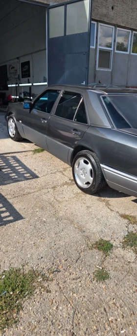 Mercedes-Benz E 200 W124 M111, снимка 5