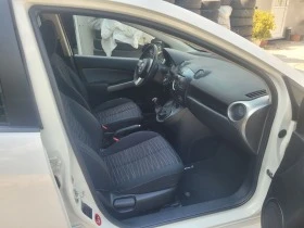 Mazda 2 1.4 i, снимка 7