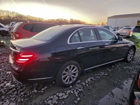 Mercedes-Benz E 300 4MATIC, снимка 3