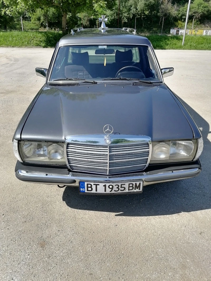 Mercedes-Benz 123 2.4D, снимка 1 - Автомобили и джипове - 47307380