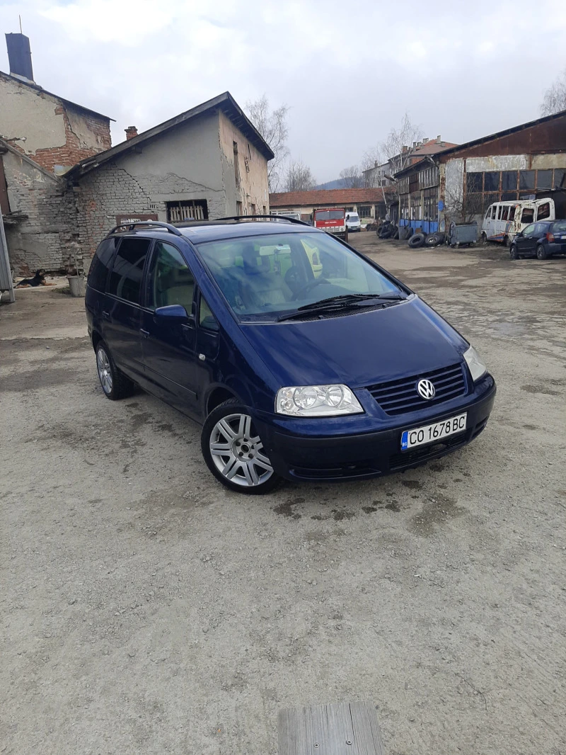 VW Sharan 1.8 турбо , снимка 6 - Автомобили и джипове - 47077816