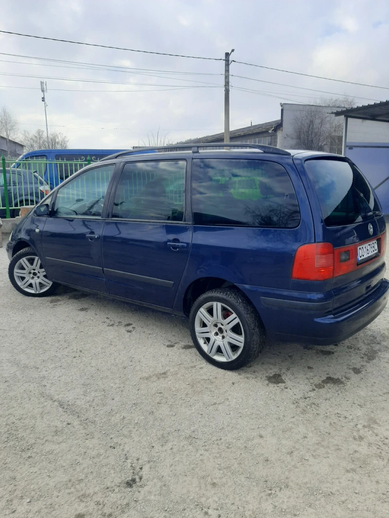 VW Sharan 1.8 турбо , снимка 1 - Автомобили и джипове - 47077816