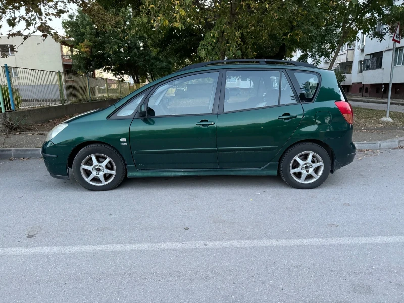 Toyota Corolla verso, снимка 4 - Автомобили и джипове - 47557493