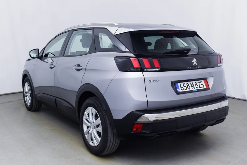 Peugeot 3008 1.5HDI/EAT8/PANORAMA/DigitalCockpit/CarPlay/CAM, снимка 7 - Автомобили и джипове - 47729593