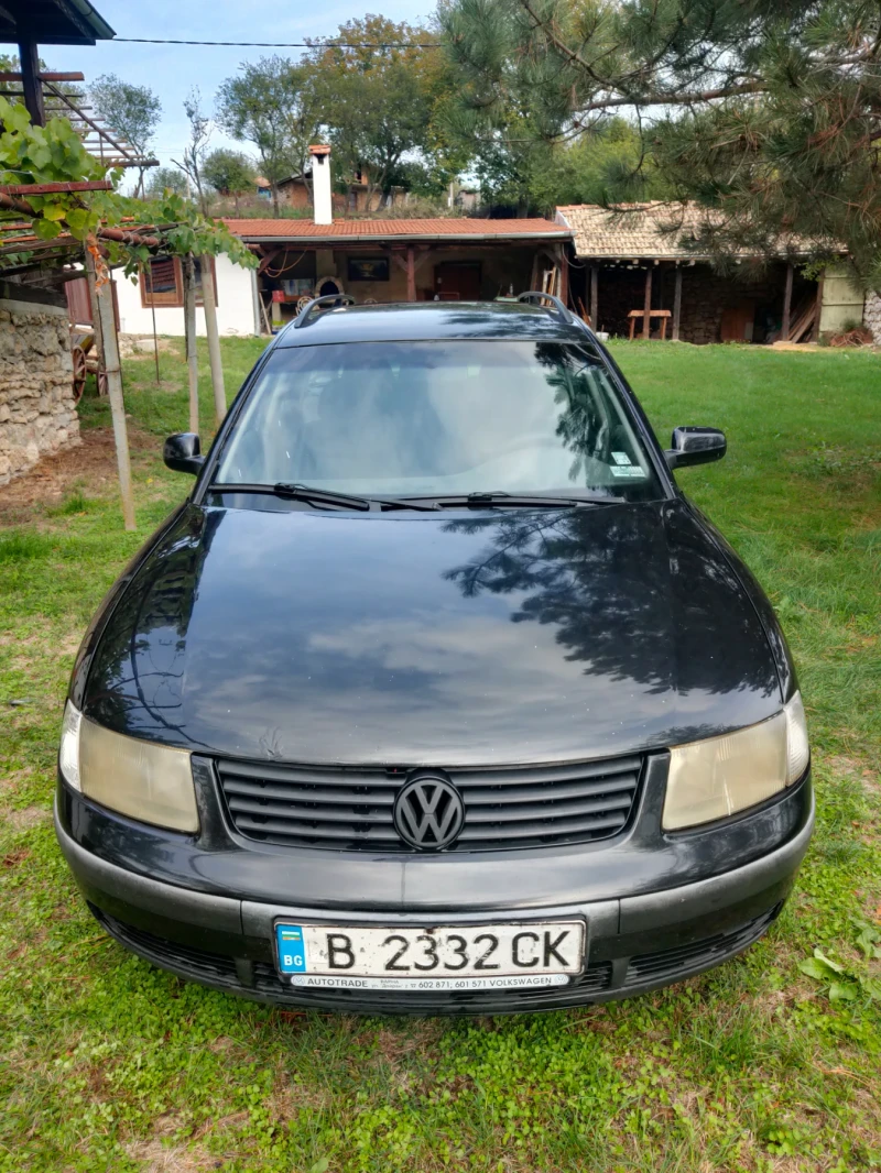 VW Passat, снимка 1 - Автомобили и джипове - 48695529