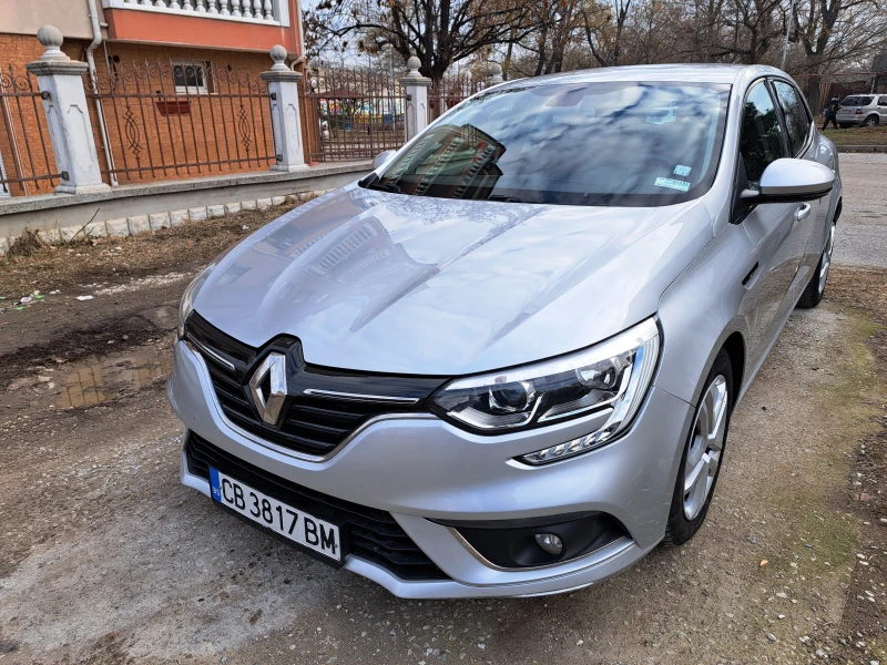 Renault Megane IV , снимка 2 - Автомобили и джипове - 48794122