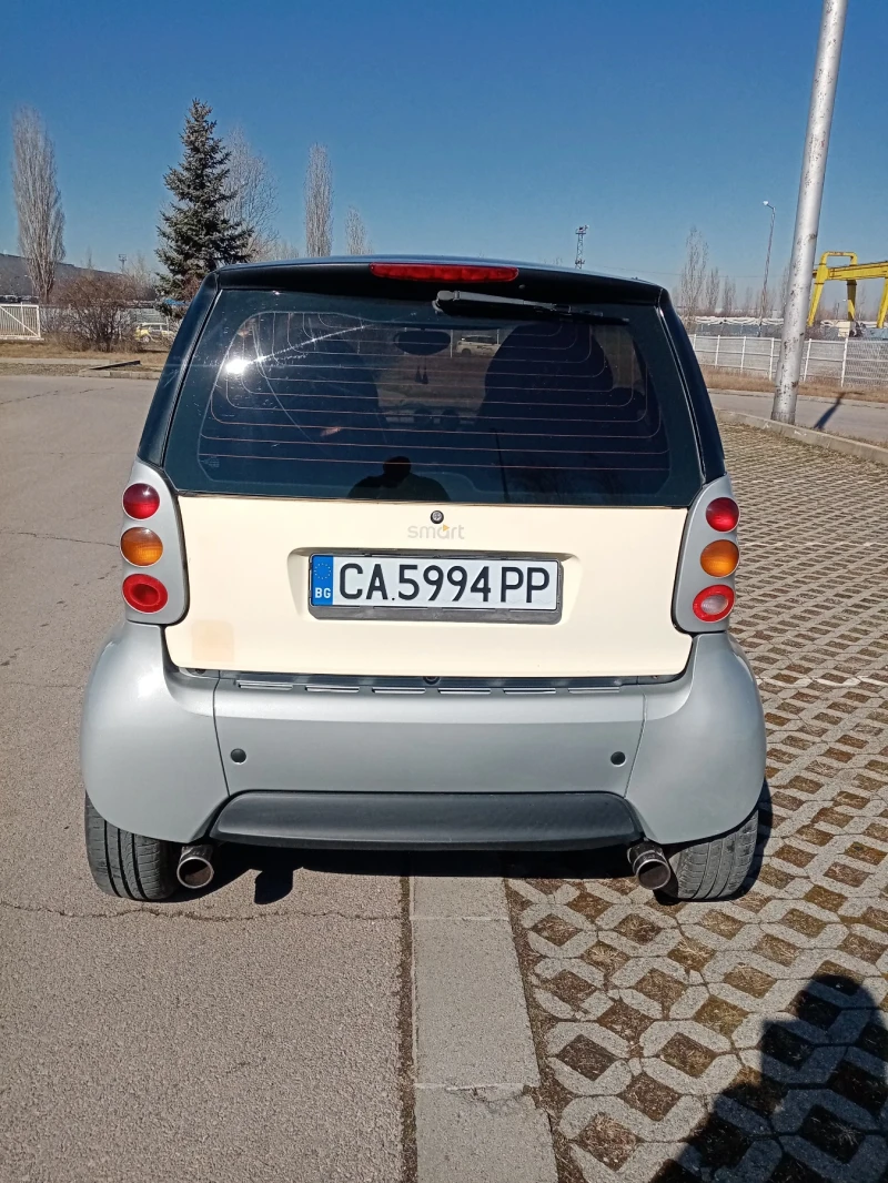 Smart Fortwo, снимка 2 - Автомобили и джипове - 49380094