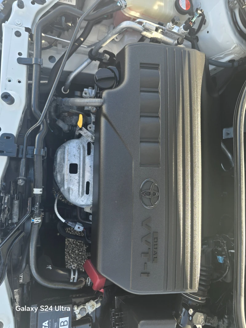 Toyota Auris 1.33VVTI-100K.C-EURO6, снимка 12 - Автомобили и джипове - 50233043