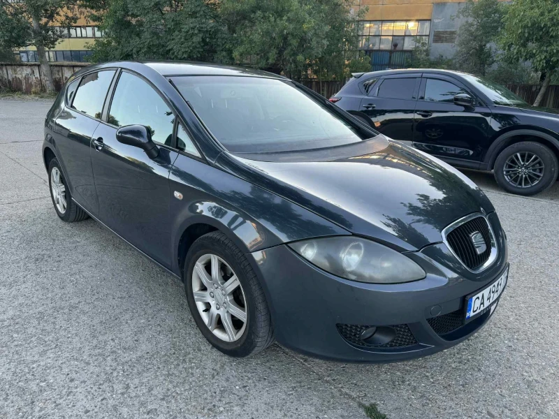 Seat Leon 1.6, снимка 8 - Автомобили и джипове - 52625977