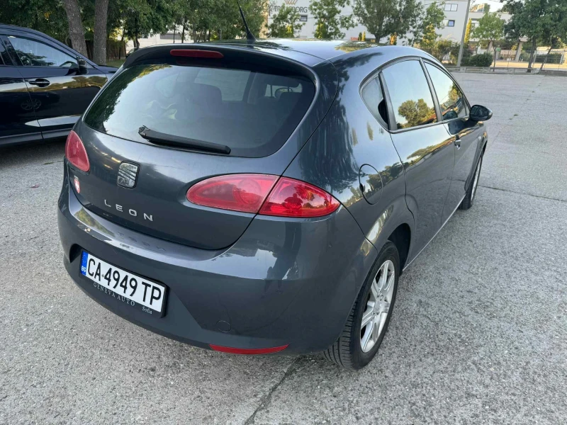 Seat Leon 1.6, снимка 6 - Автомобили и джипове - 52625977