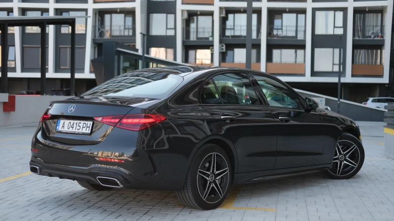 Mercedes-Benz C 300 e AMG Line, снимка 3 - Автомобили и джипове - 51780091