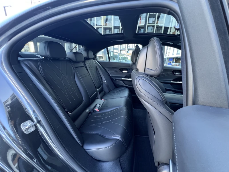 Mercedes-Benz C 300 e AMG Line, снимка 14 - Автомобили и джипове - 51780091