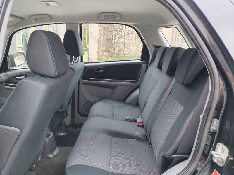 Suzuki SX4 1.9 DDI-S 4X4 6ск Мулти волан Теглич, снимка 12 - Автомобили и джипове - 52574723