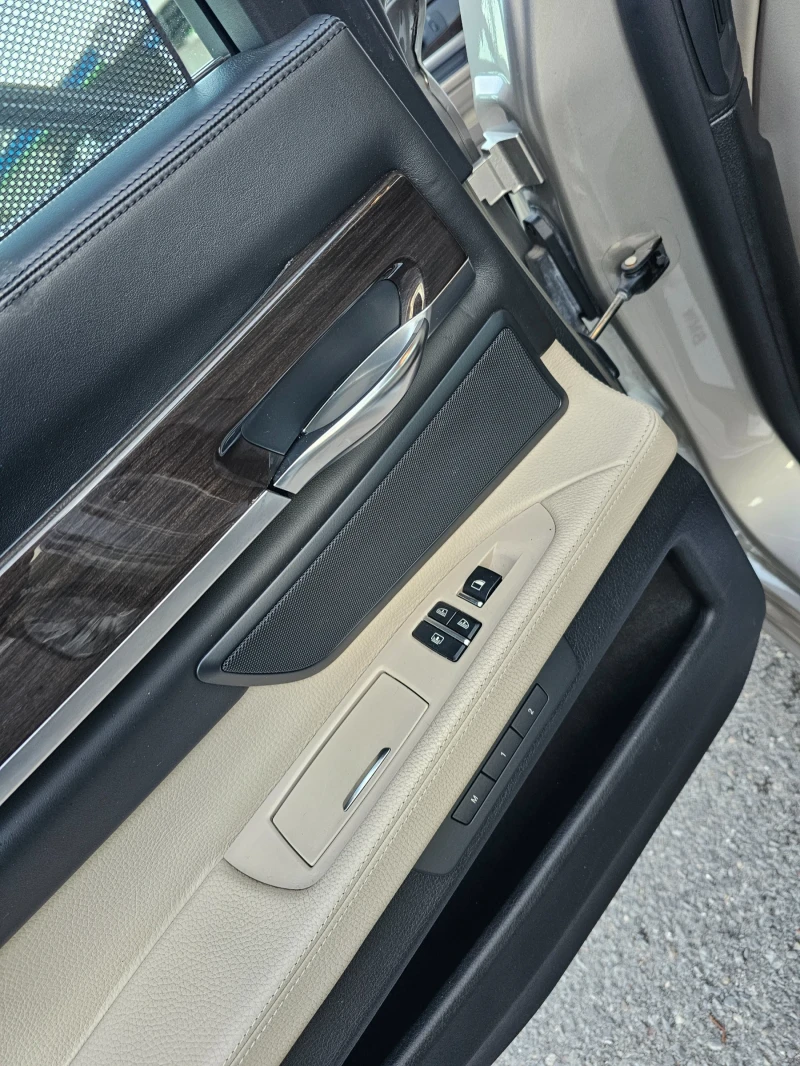 BMW 740, снимка 14 - Автомобили и джипове - 52617554
