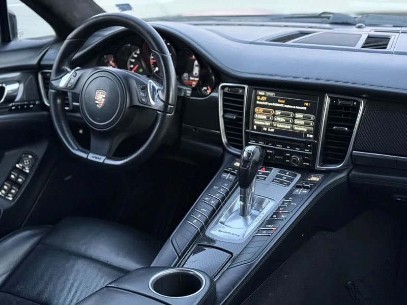 Porsche Panamera 3.0D ТОП! ТОП! БАРТЕР!!! ЛИЗИНГ!!! , снимка 14 - Автомобили и джипове - 52729098