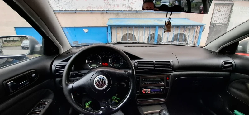 VW Passat, снимка 3 - Автомобили и джипове - 52798226