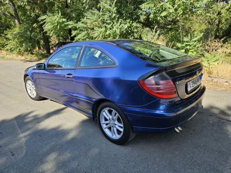Mercedes-Benz C 220, снимка 8 - Автомобили и джипове - 53230458