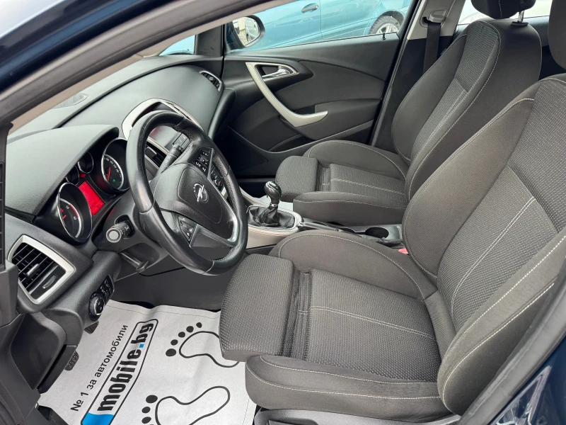 Opel Astra 1.7 CDTI 6ck KLIMATR , снимка 8 - Автомобили и джипове - 53561441