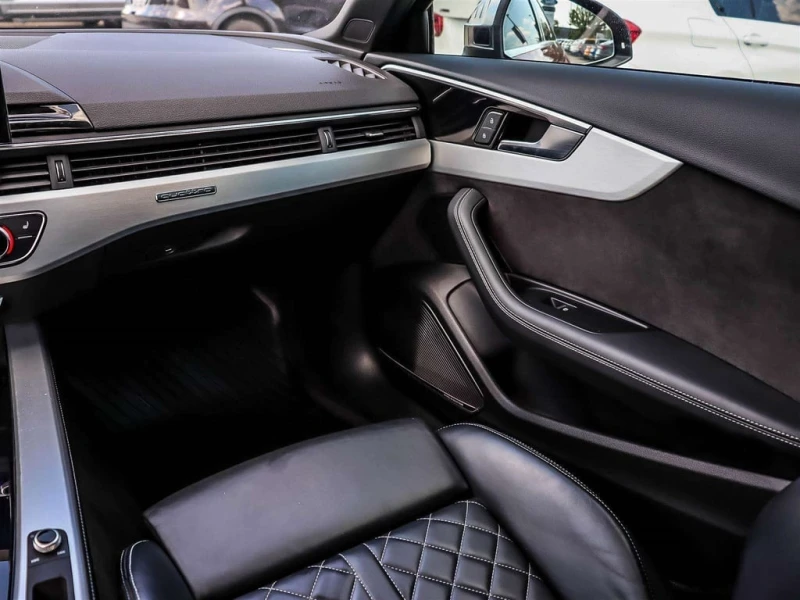 Audi S4 * quattro Prestige * CARFAX * ЦЕНА ДО БГ, снимка 12 - Автомобили и джипове - 53404930