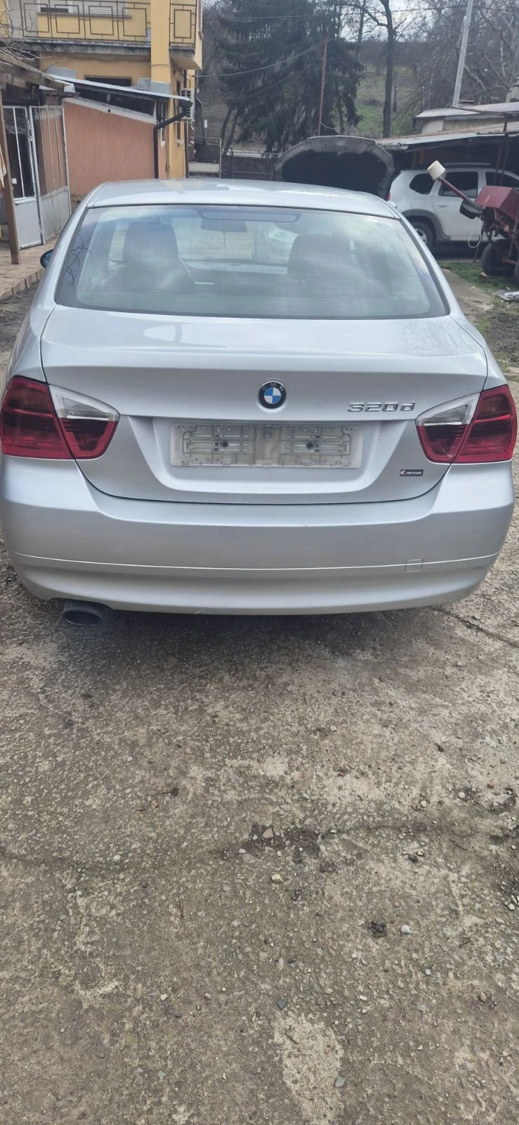 BMW 320 Лек, снимка 6 - Автомобили и джипове - 54058535