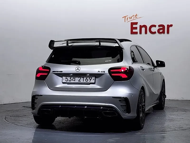 Mercedes-Benz A 45 AMG 4MATIC, снимка 4 - Автомобили и джипове - 55117173