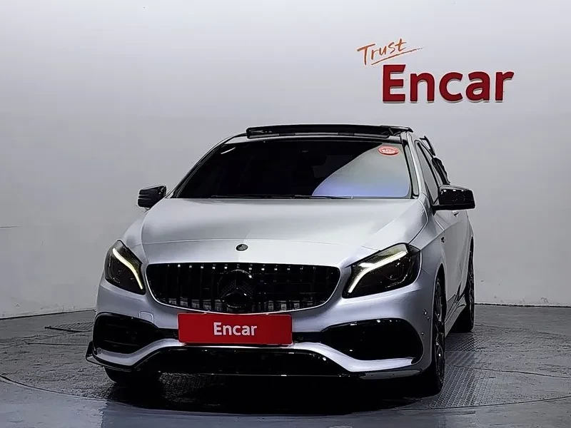 Mercedes-Benz A 45 AMG 4MATIC, снимка 3 - Автомобили и джипове - 55117173