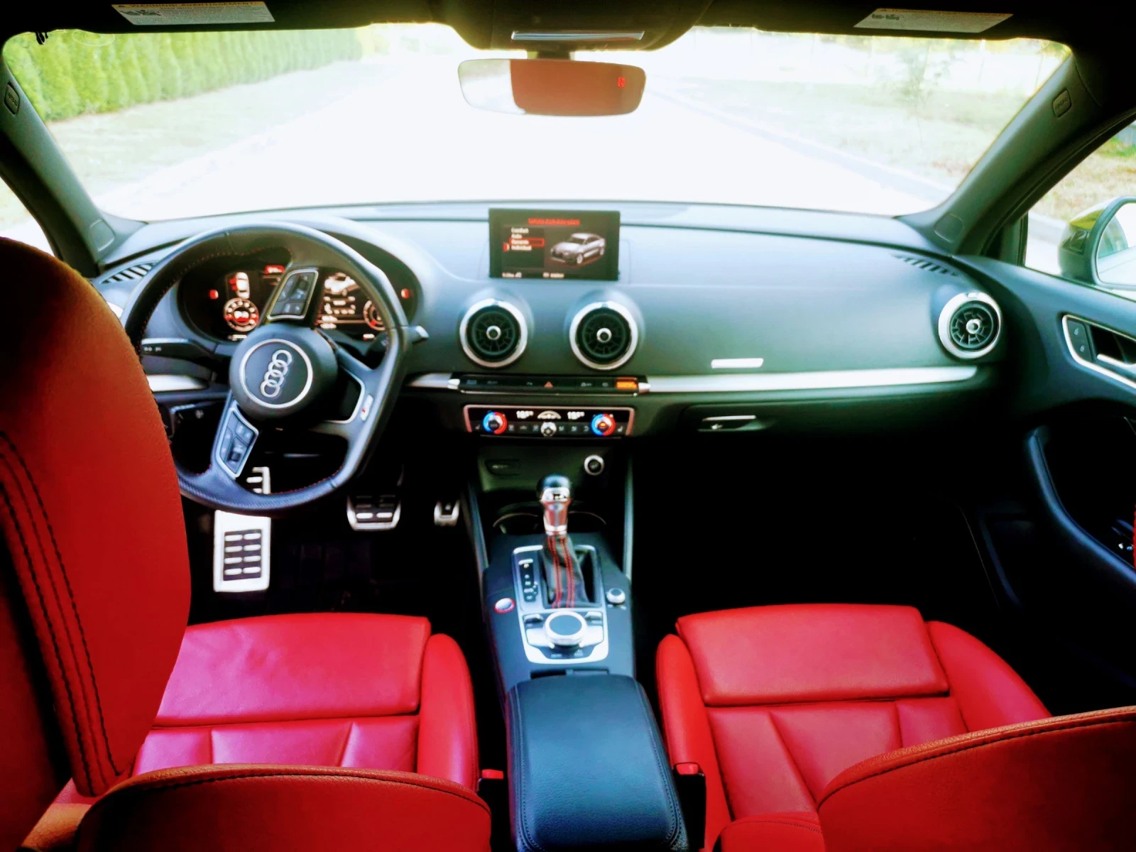 Audi S3 | Mobile.bg   13