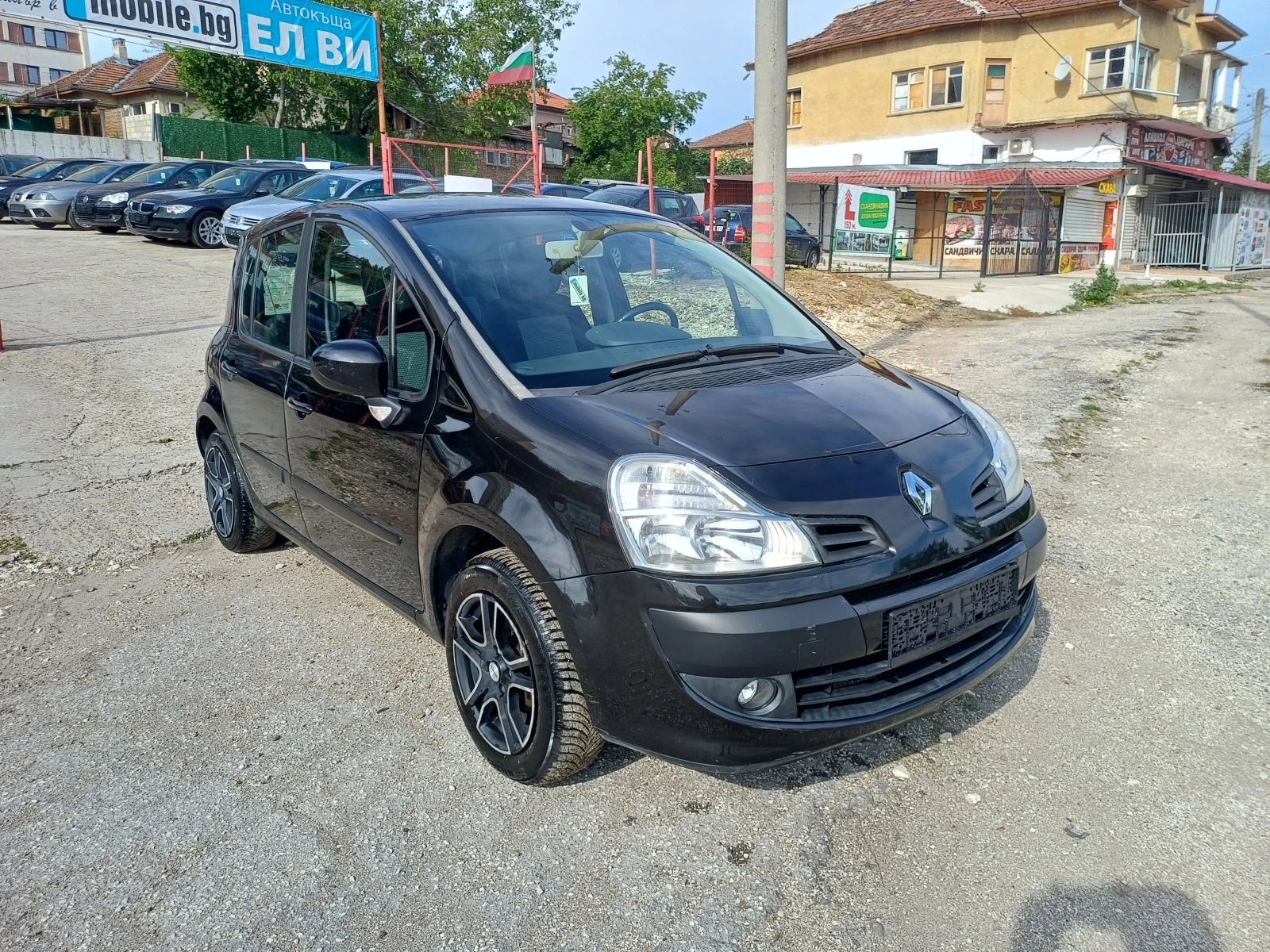 Renault Modus 1.2i  Facelift - изображение 3