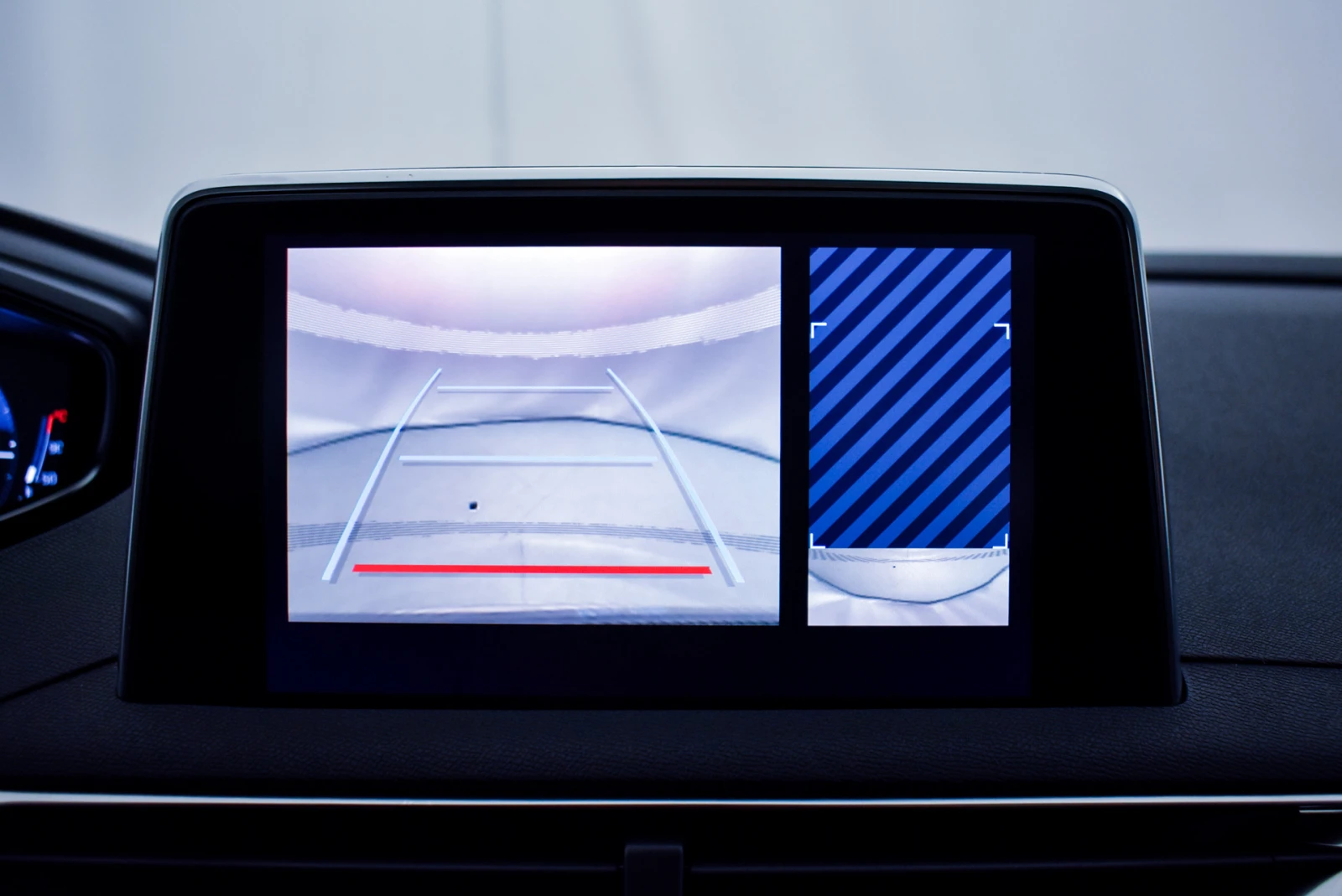 Peugeot 3008 1.5HDI/EAT8/PANORAMA/DigitalCockpit/CarPlay/CAM | Mobile.bg   16