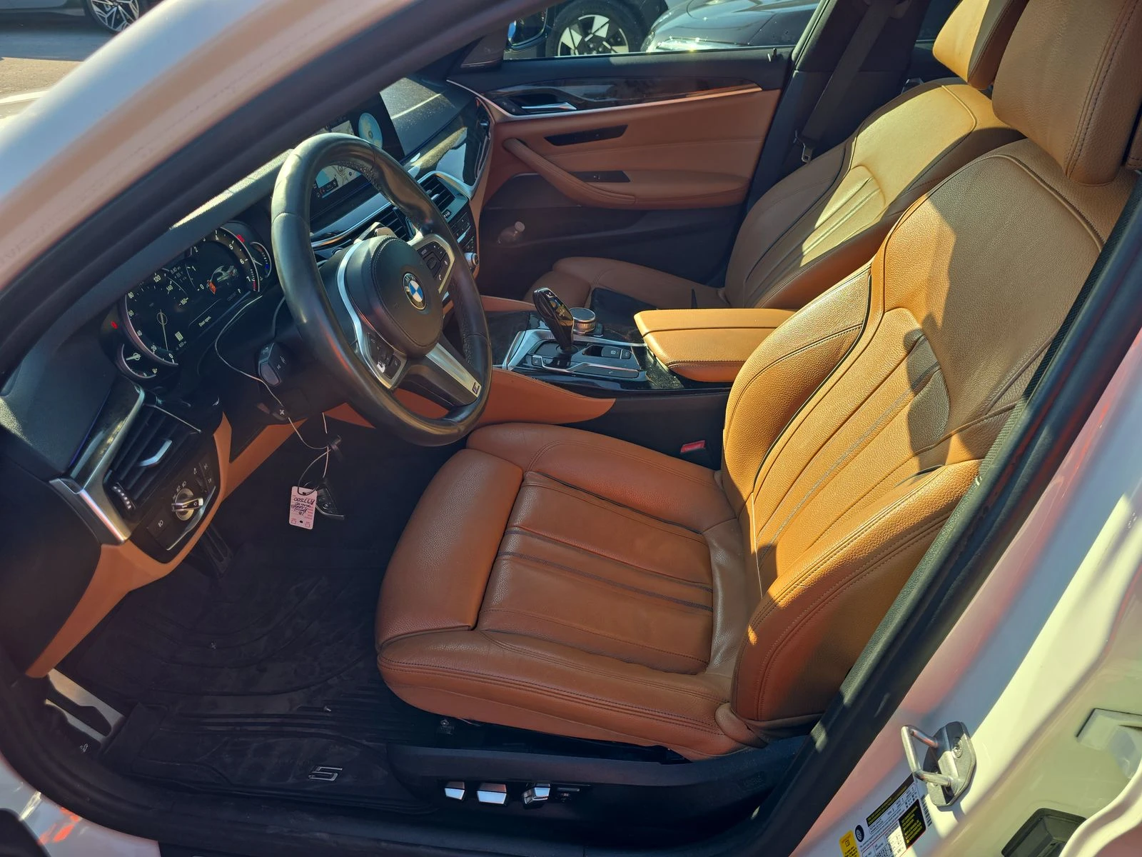 BMW 540 M-Sport Line* Shadow Line* Harman* Head-Up* Подгре - изображение 3