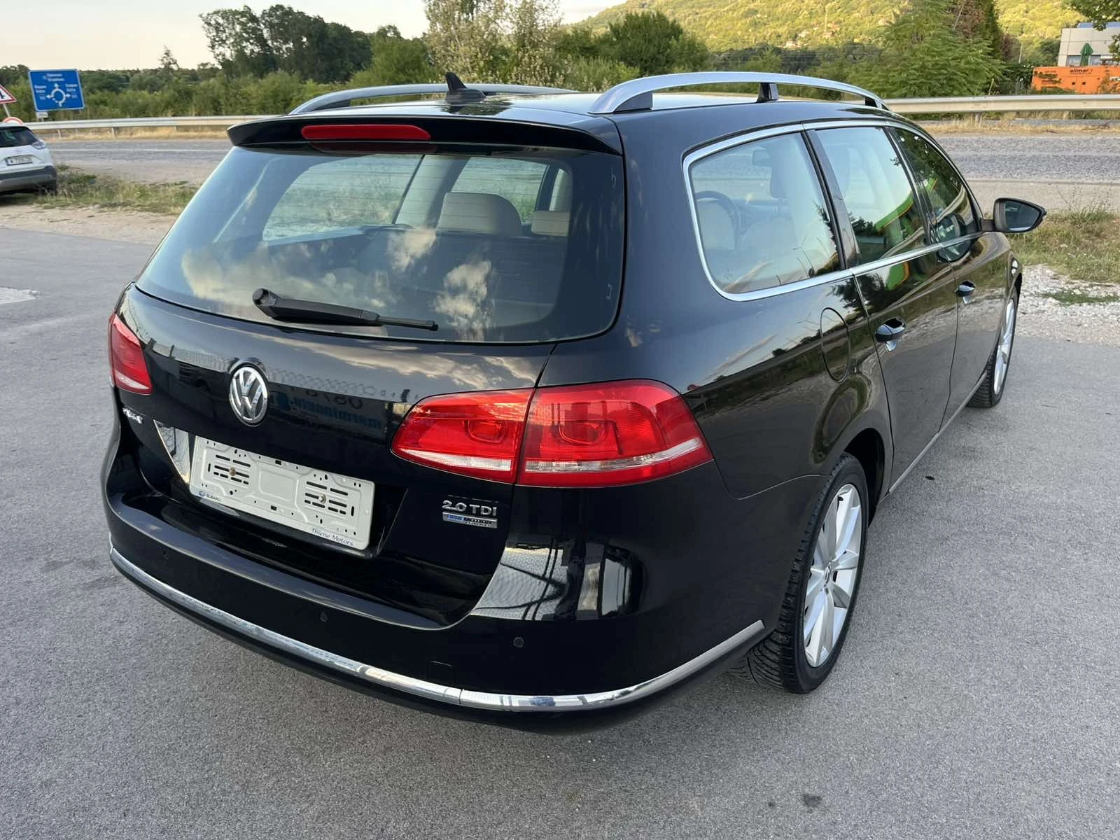 VW Passat 2.0TDI 140к 6ск EURO 5B COMMON RAIL NAVI ИТАЛИЯ - изображение 4