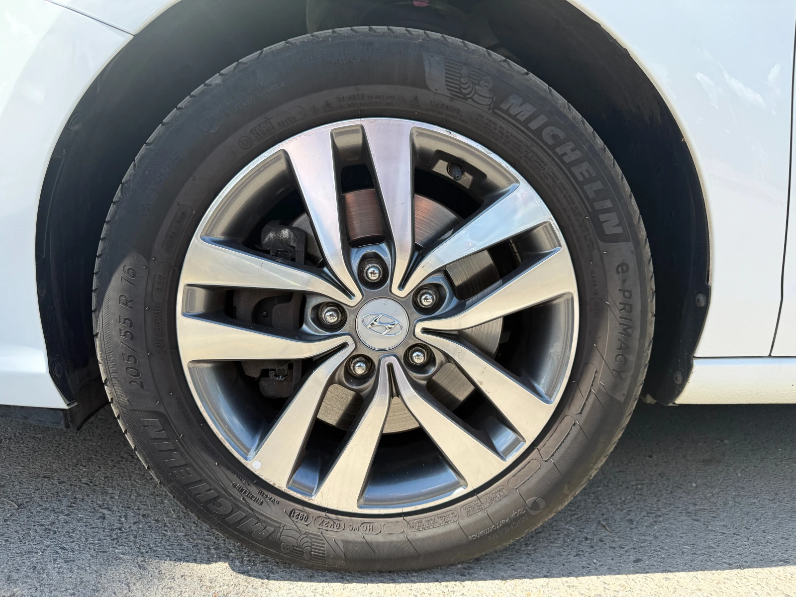 Hyundai I30 1.4 T-GDI Turbo, 140 к. с., климатроник, подгрев - изображение 7