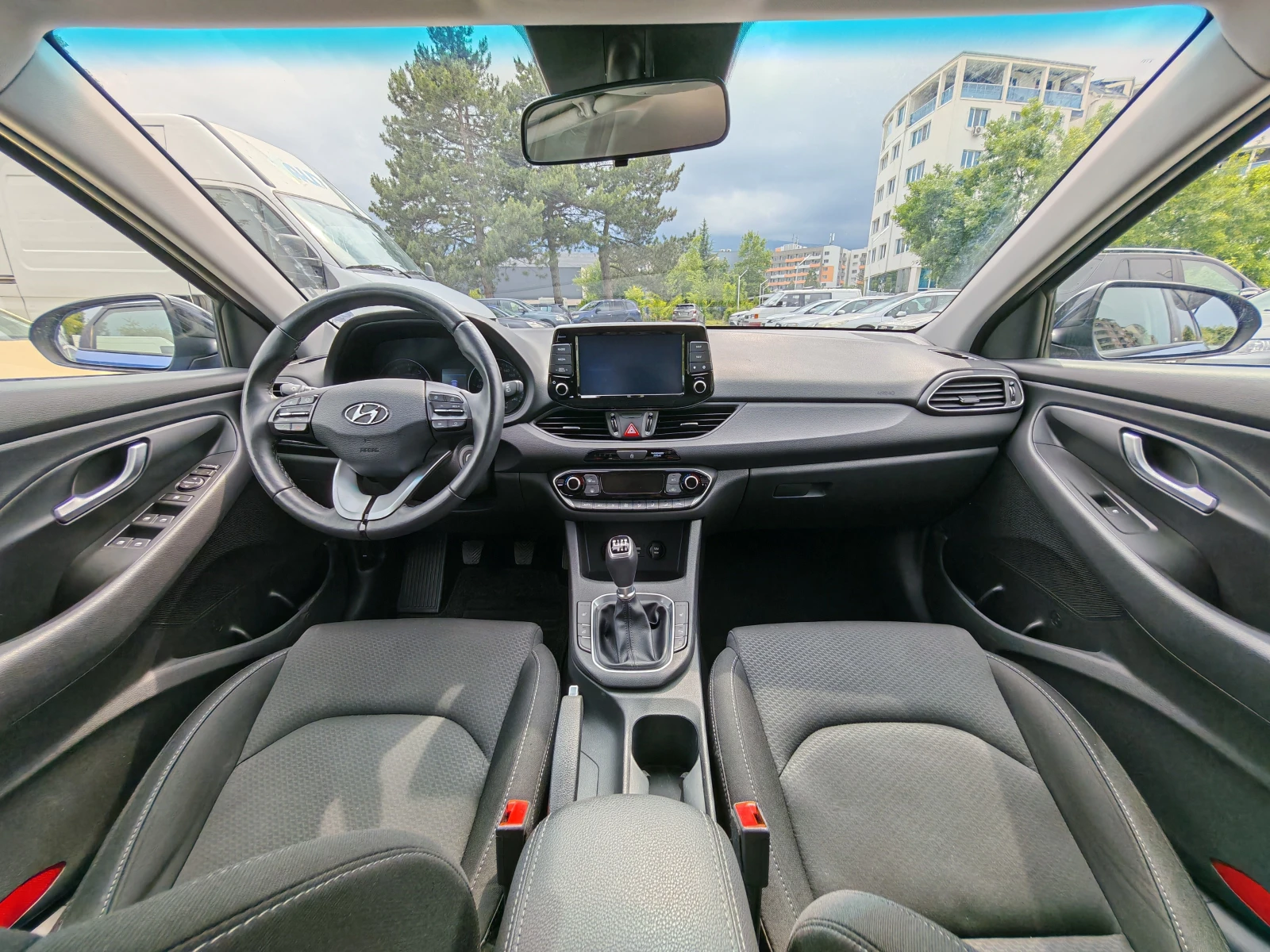 Hyundai I30 1.4 T-GDI Turbo, 140 к. с., климатроник, подгрев - изображение 6