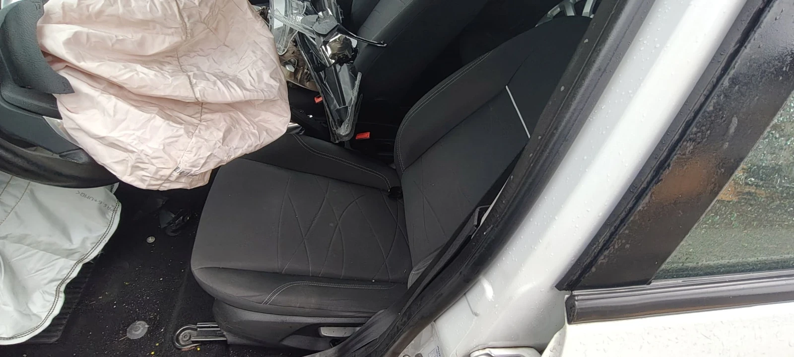 Ford Fiesta 1.2 102000km - изображение 9