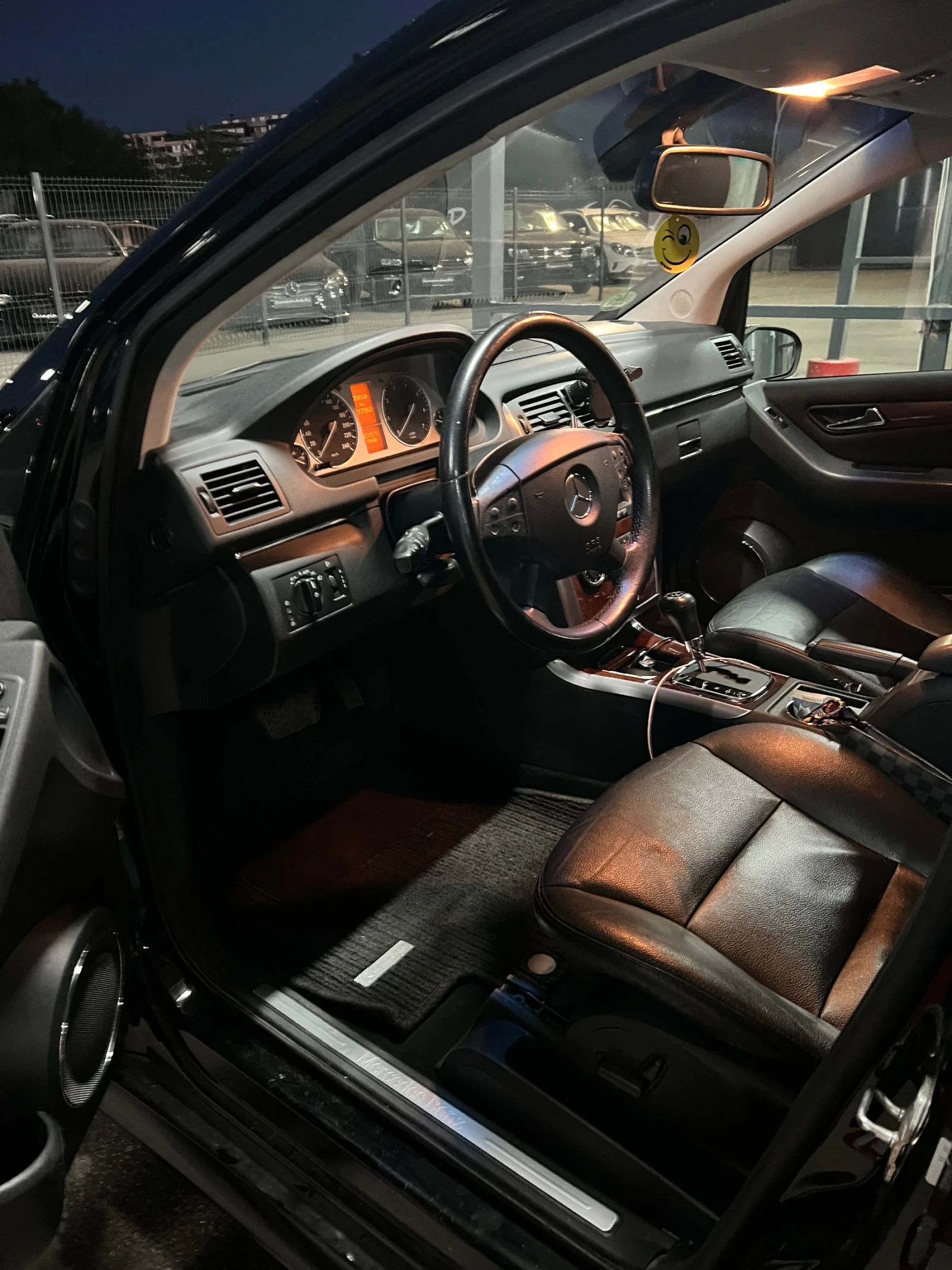 Mercedes-Benz B 200  2.0i - изображение 7