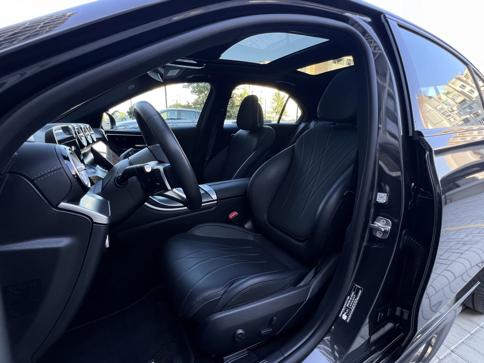 Mercedes-Benz C 300 e AMG Line | Mobile.bg   12