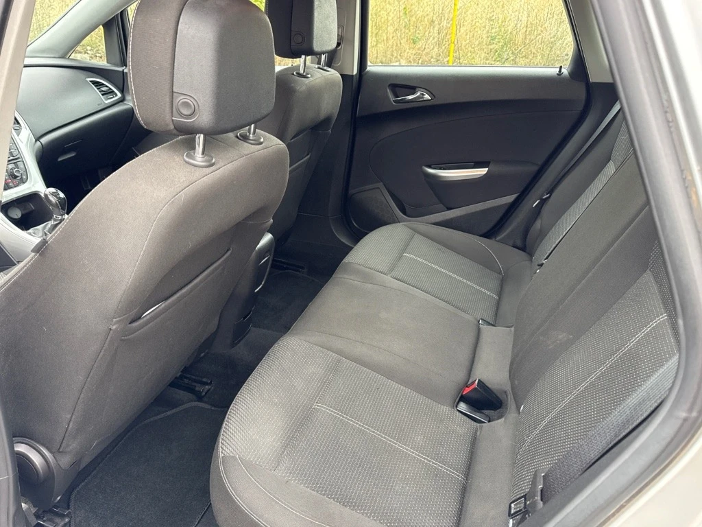 Opel Astra 2.0   165 2010.  | Mobile.bg   12