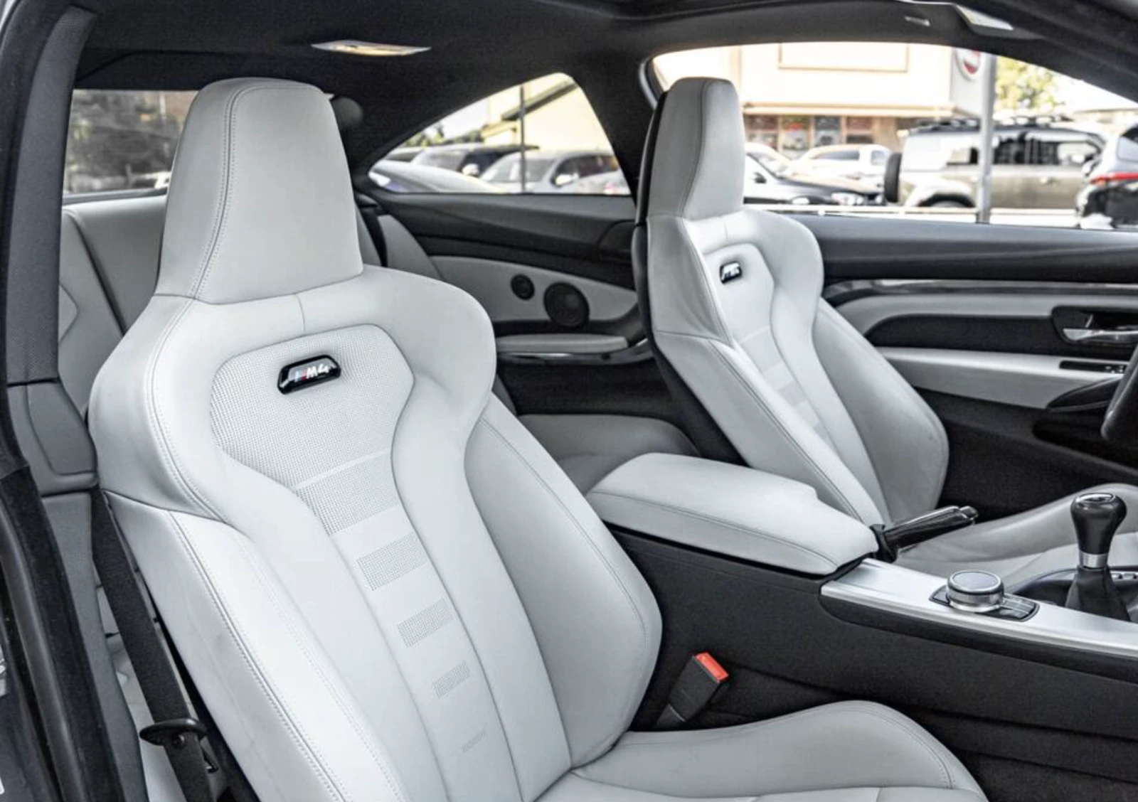 BMW M4 MANUAL GEAR - изображение 9