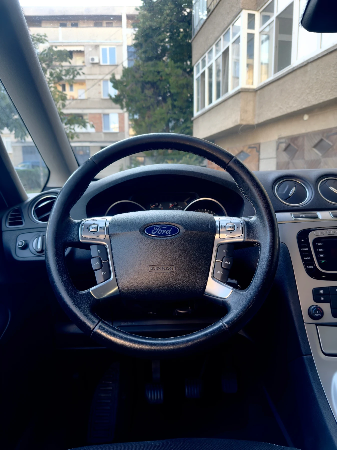 Ford Galaxy 2.0D Galaxy Trend - изображение 9