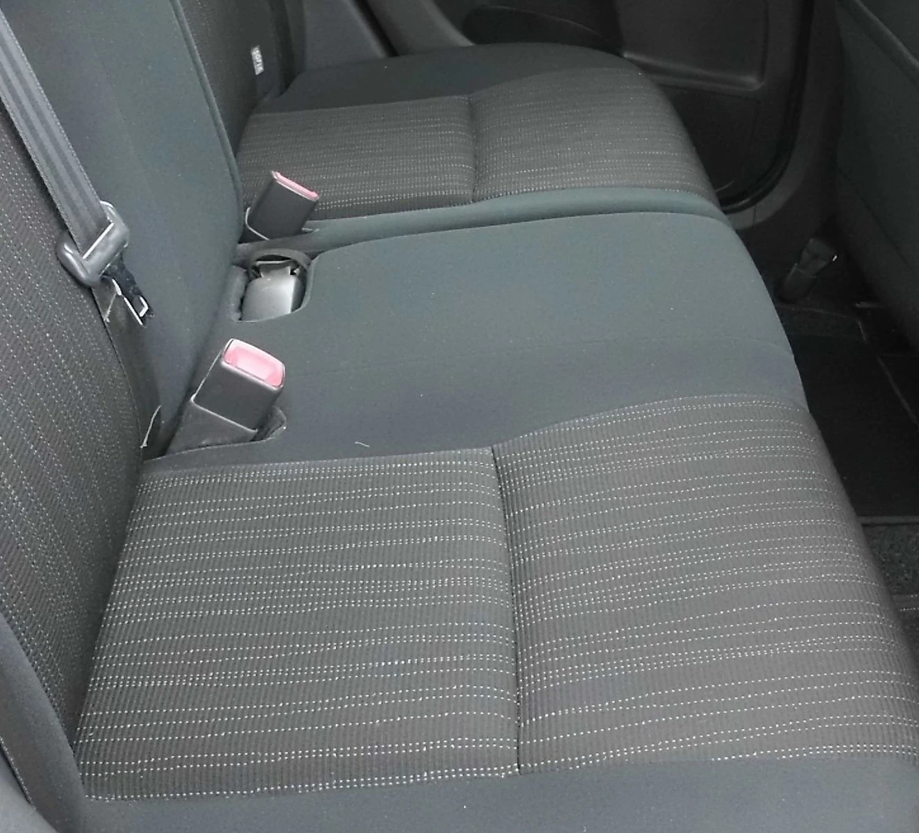 Toyota Auris * 1.6* 124*  | Mobile.bg � ����������� 11