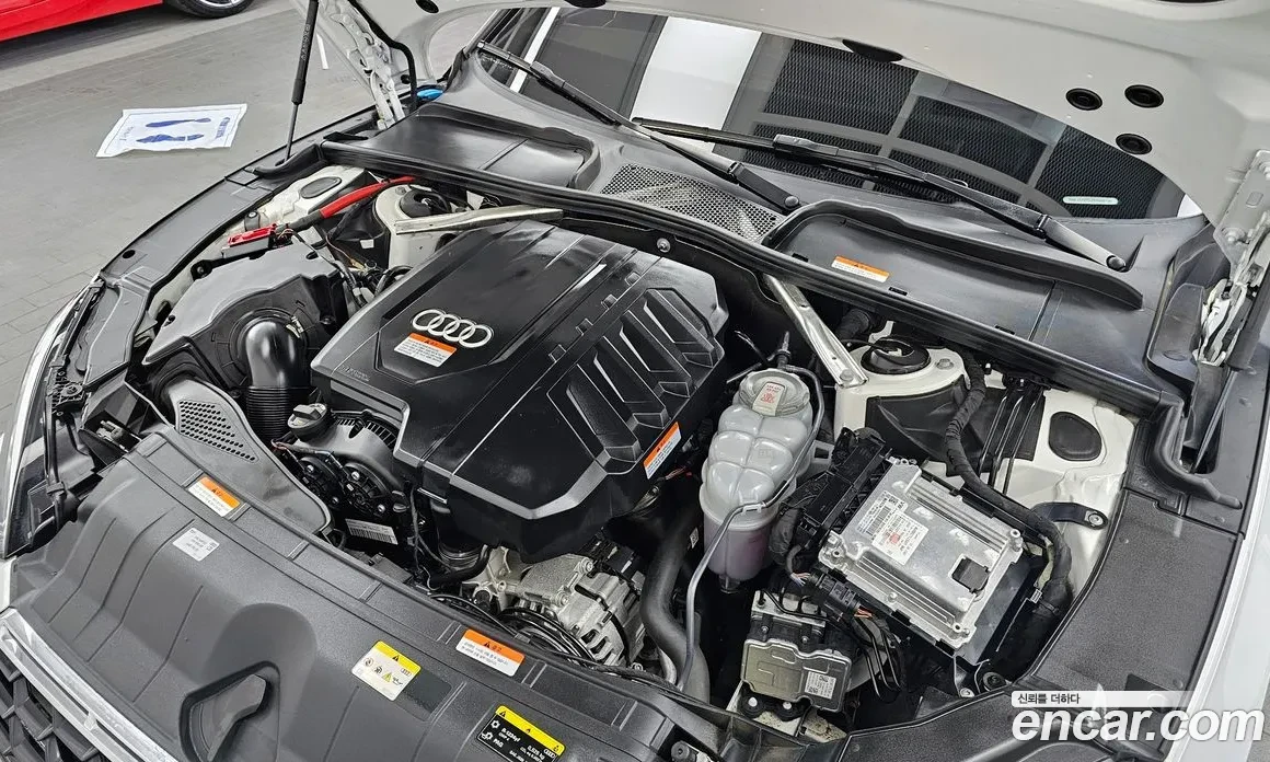 Audi A5 40 TFSI Quattro Sportback, Distronoc, HeadUp, Обду, снимка 6 - Автомобили и джипове - 54615314