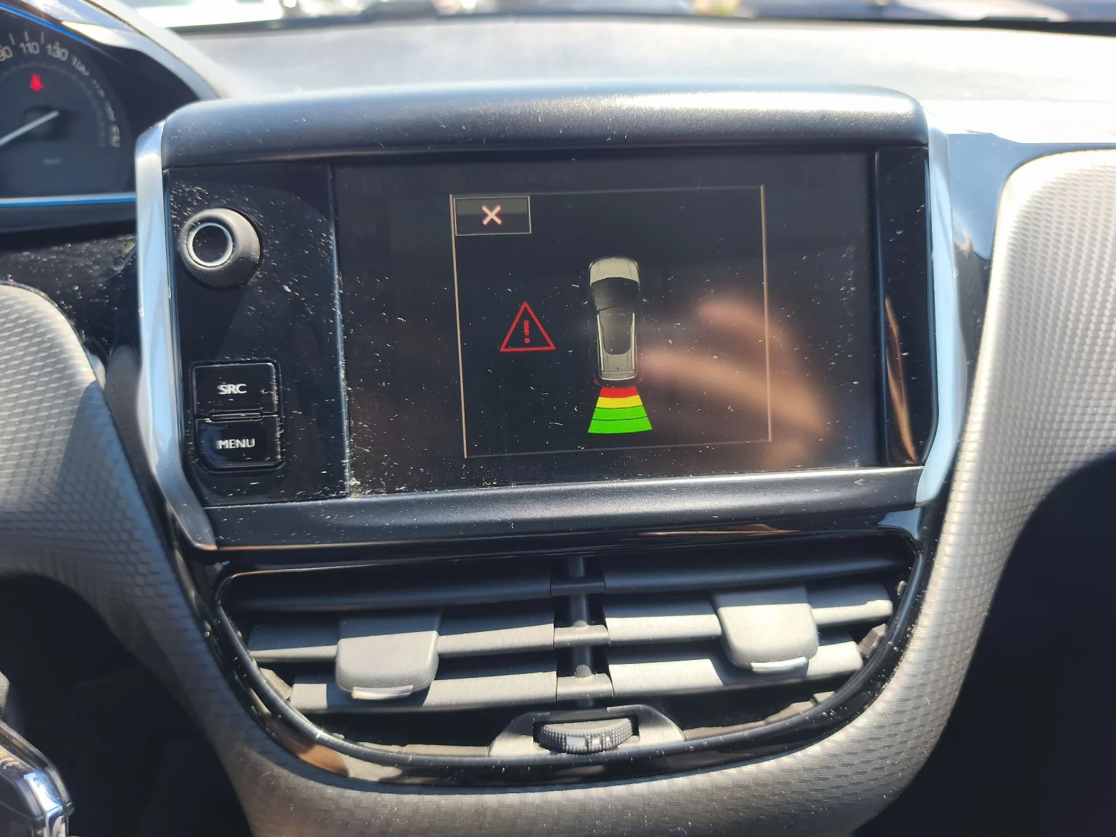 Peugeot 2008 Allure 120hp, снимка 17 - Автомобили и джипове - 54680347