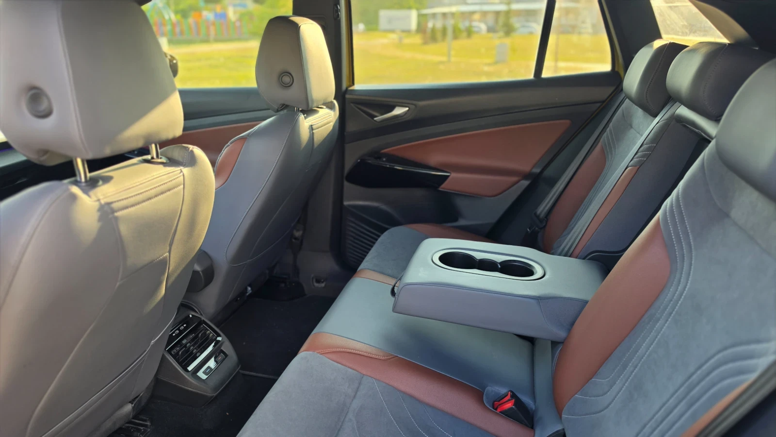 VW ID.4 PRO Full БАРТЕР, снимка 6 - Автомобили и джипове - 55356579