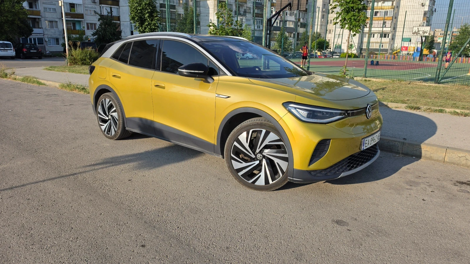 VW ID.4 PRO Full БАРТЕР, снимка 3 - Автомобили и джипове - 55356579