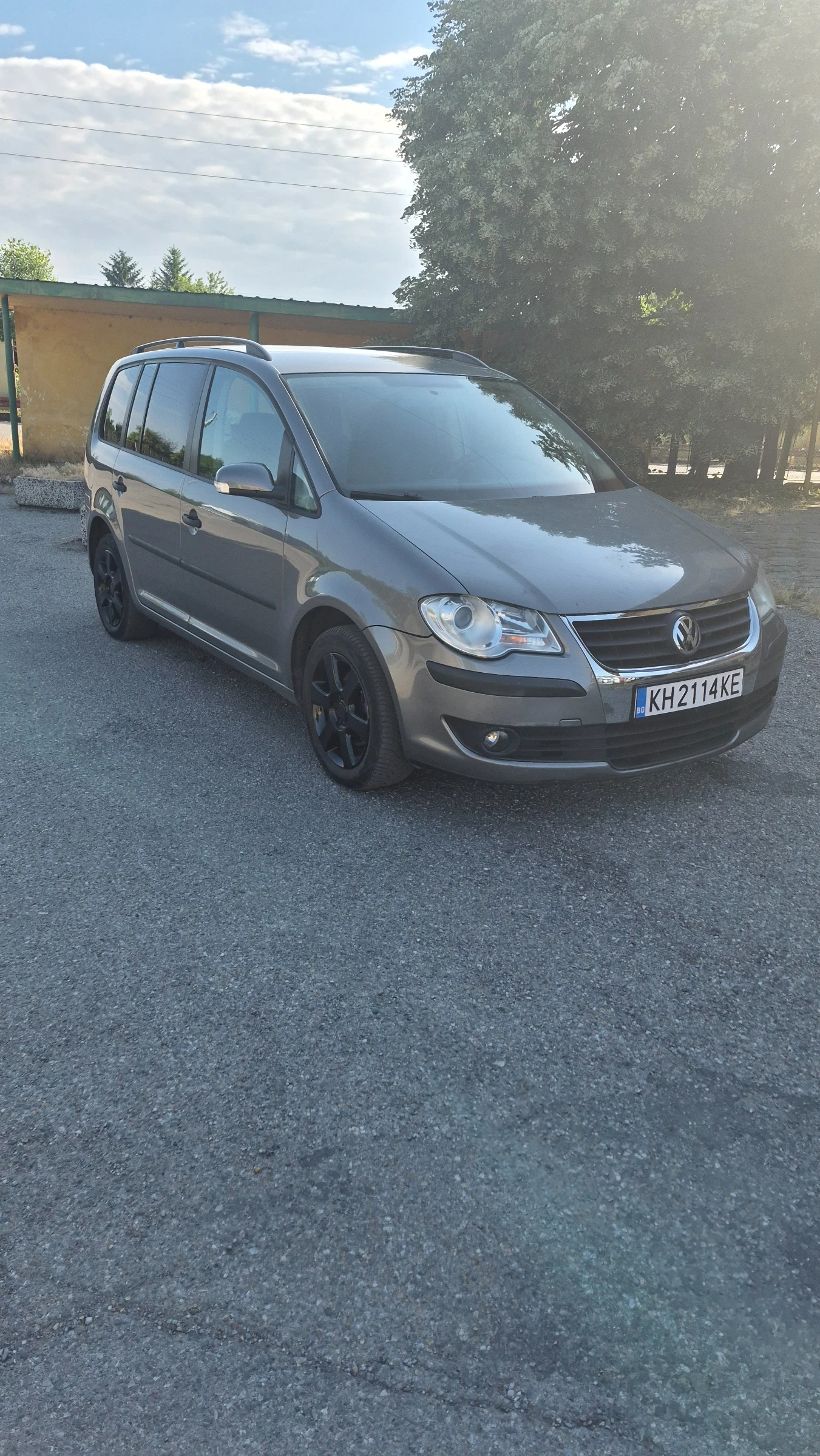 VW Touran 2.0 CNG ecofuel, снимка 5 - Автомобили и джипове - 55383488