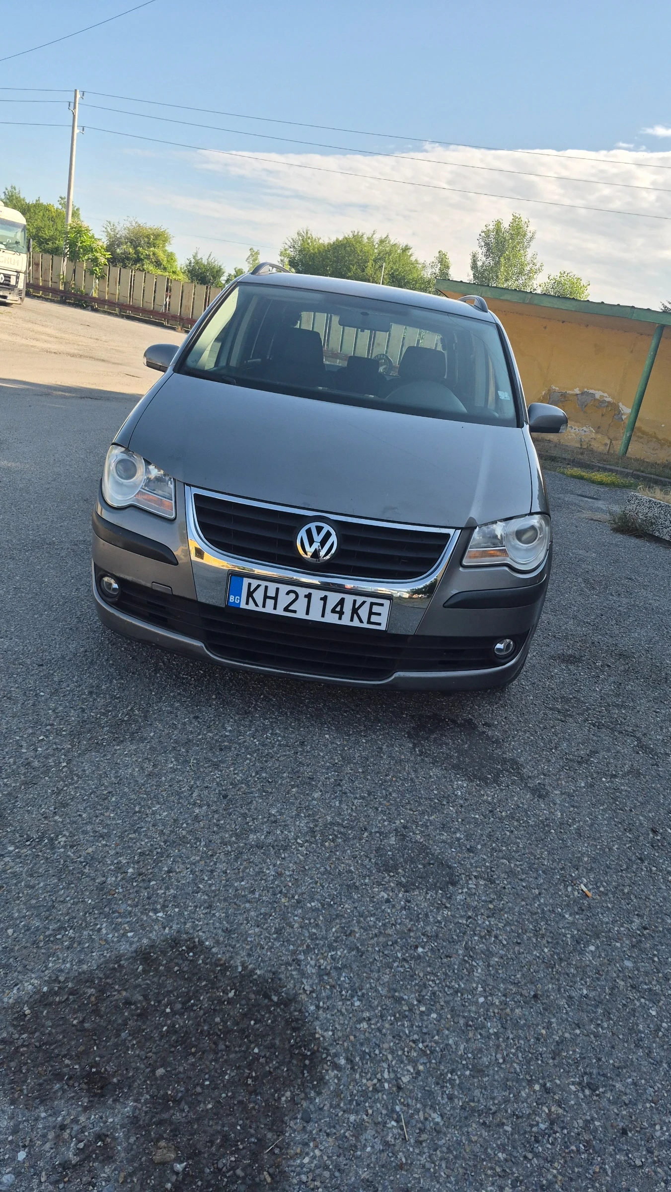 VW Touran 2.0 CNG ecofuel, снимка 3 - Автомобили и джипове - 55383488